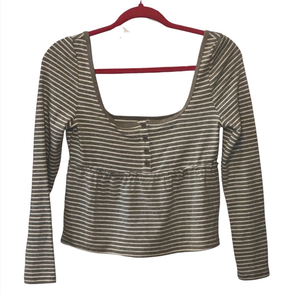 Pacsun Heather grey and white Striped Long babydoll top. Size small